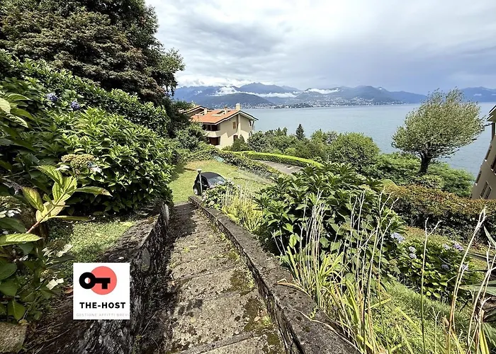 Villa Between Greenery And The Lake, A In